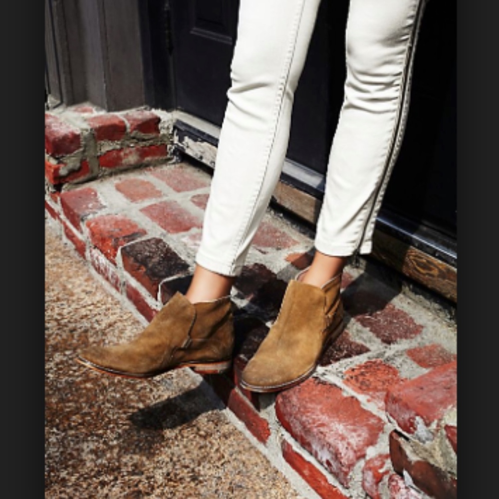 40 Free People Summit Ankle bootie